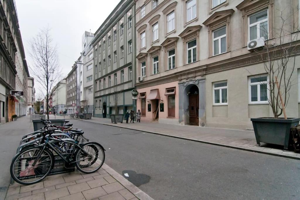 Central Apartment Vienna City Center Exterior photo